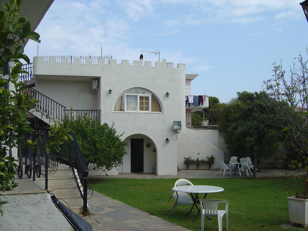 Villa Castle By The Sea Artemida  Exterior foto