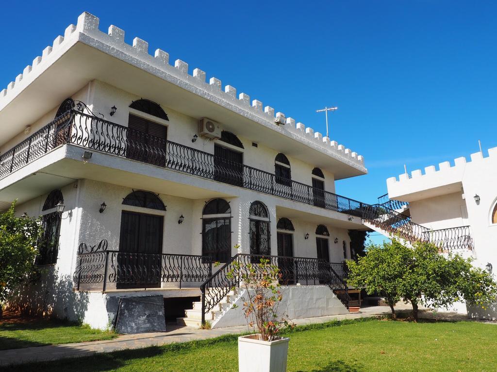 Villa Castle By The Sea Artemida  Exterior foto