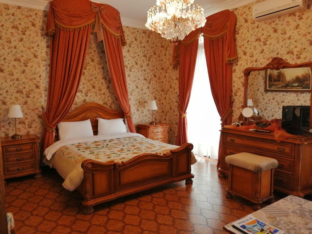 Villa Castle By The Sea Artemida  Exterior foto